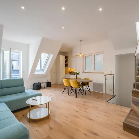 Apartament Luxury 5 Bedroom 5 Bathroom Penthouse By The Opera *