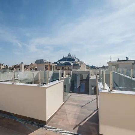 Luxury 5 Bedroom 5 Bathroom Penthouse By The Opera Apartament *