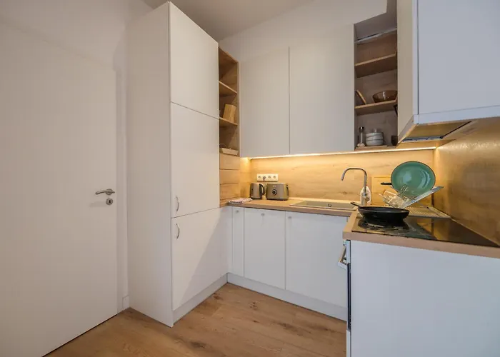 Appartamento Luxury 5 Bedroom 5 Bathroom Penthouse By The Opera Budapest