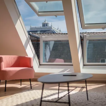 Lägenhet Luxury 5 Bedroom 5 Bathroom Penthouse By The Opera Budapest